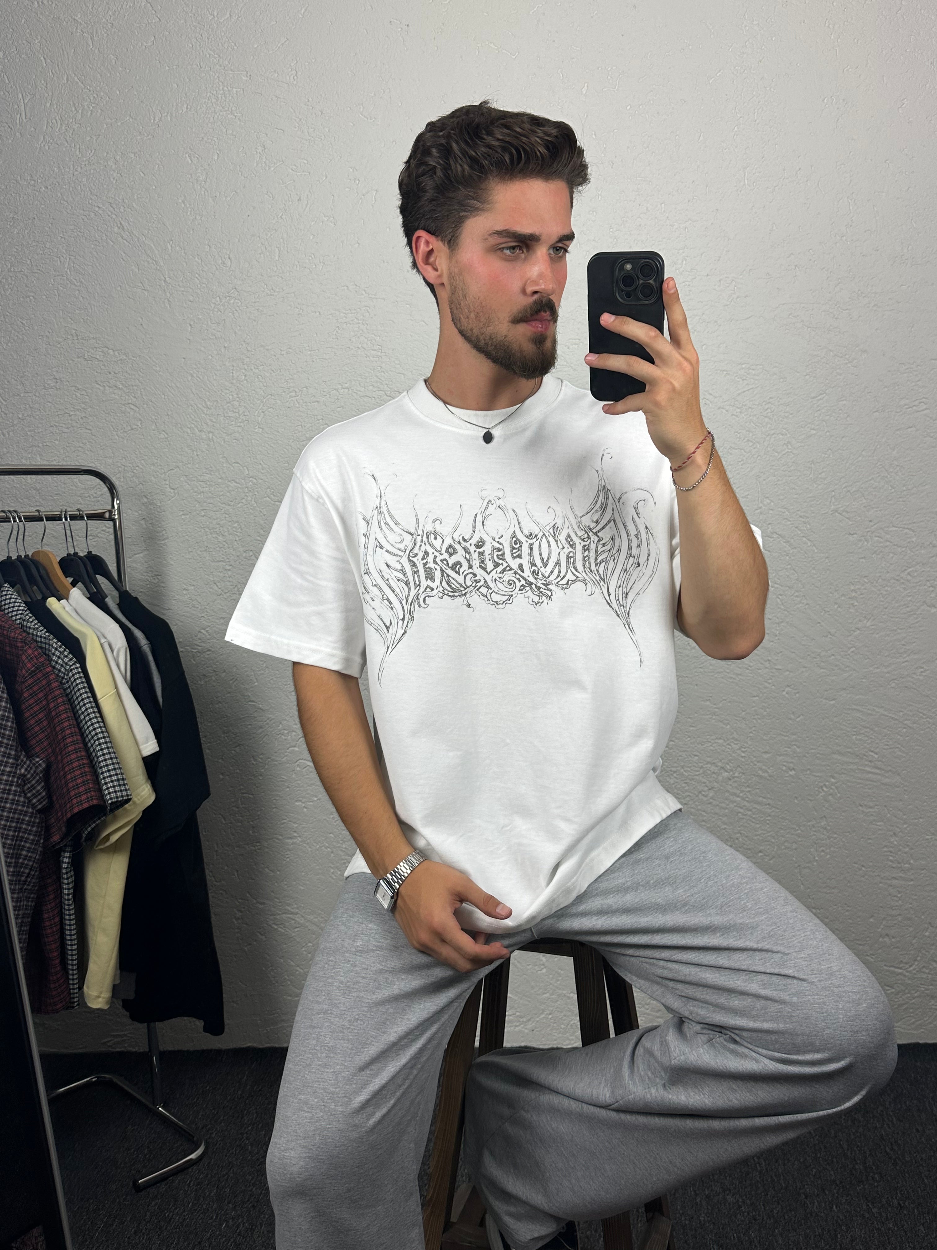 Beyaz Yazı Baskılı Oversize T-shirt