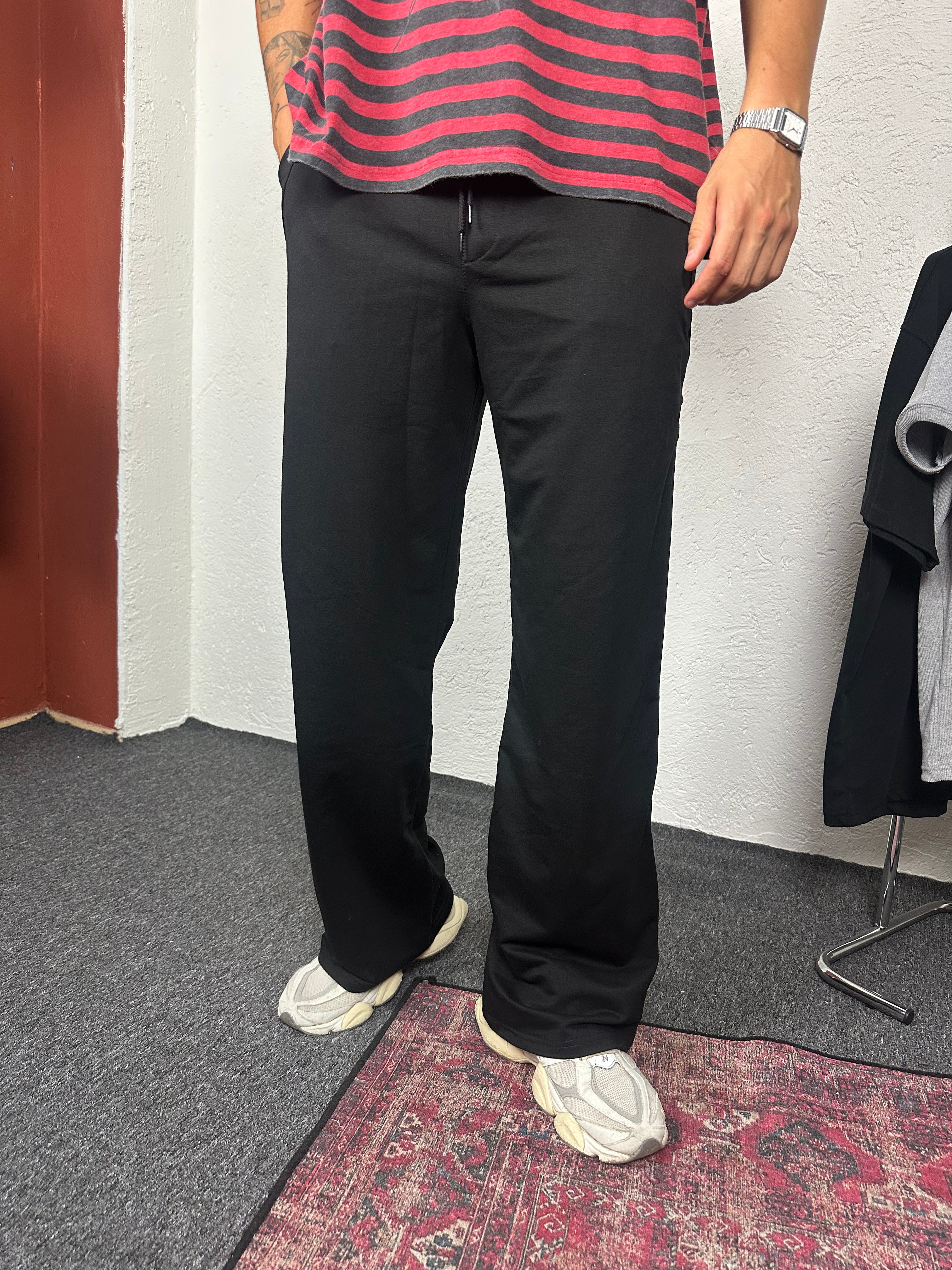 Siyah Flare Paça Basic Eşofman