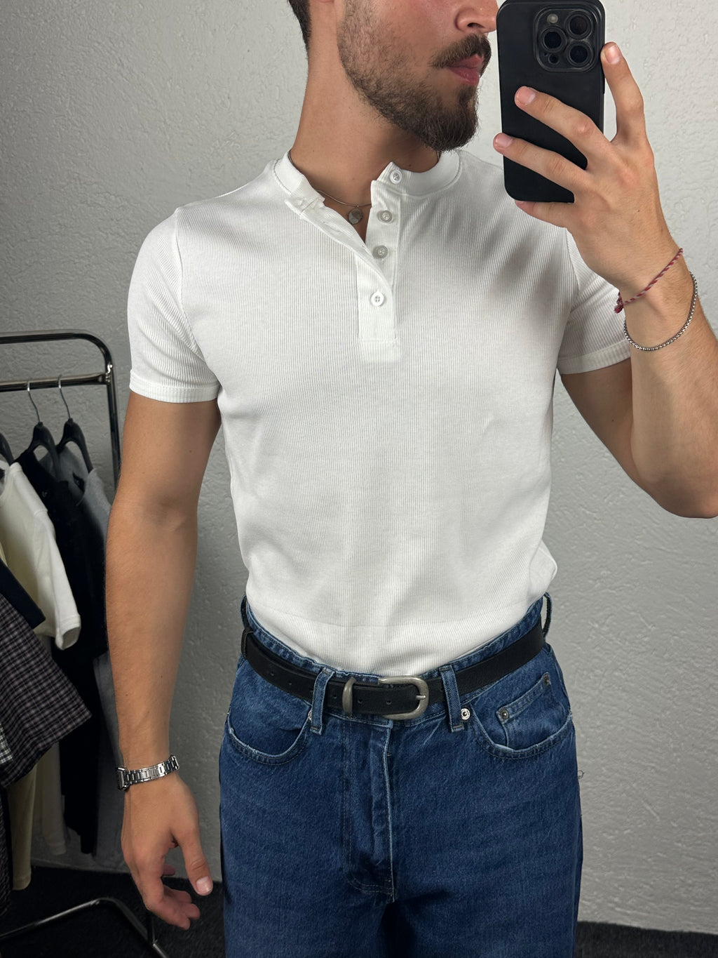Beyaz Henley Yaka T-Shirt